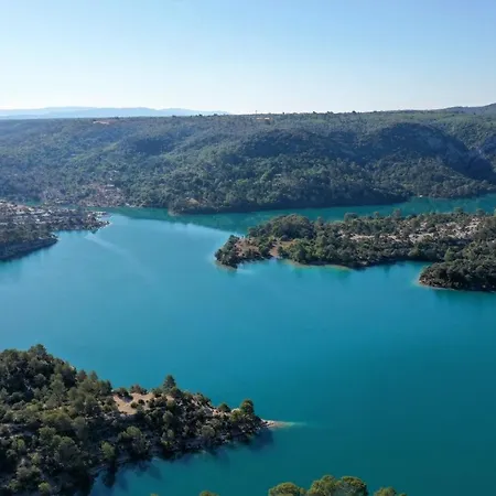 Bed & Breakfast La Pinede Du *